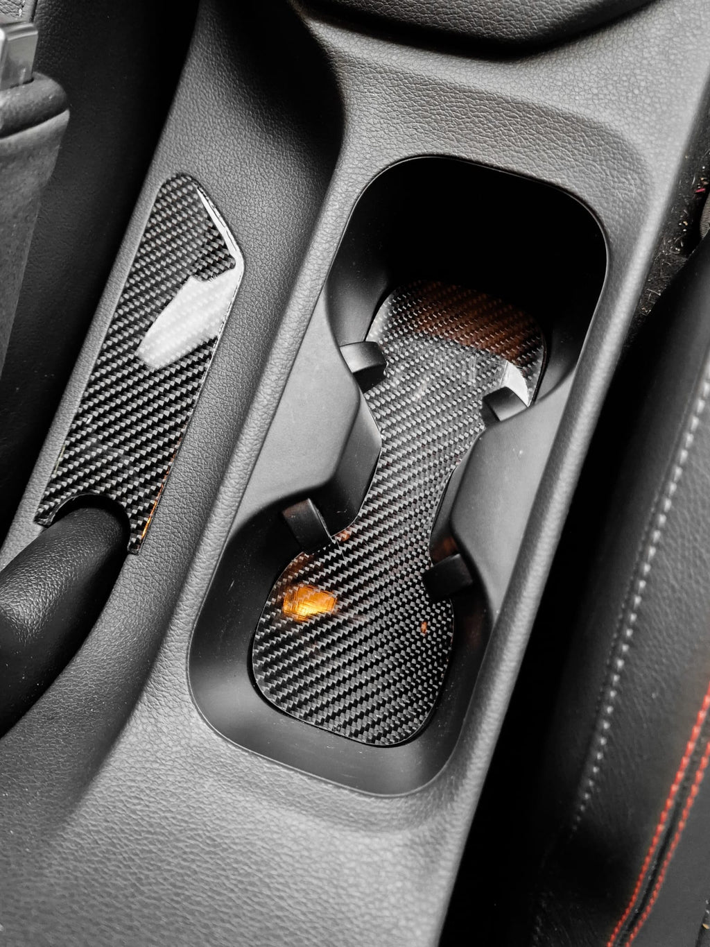 Hyundai i30 N Carbon Fiber Handbrems Cover 3